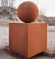 Шар — стальной куб кортен (518929) ∅ 500 мм. Аргун